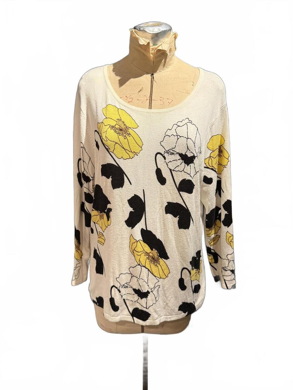 Mirasol Floral Print Lightweight Sweater